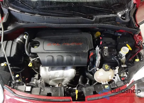 2016 Fiat 500X Trekking Plus z USA, uszkodzony, nr VIN ZFBCFYET3GP475577